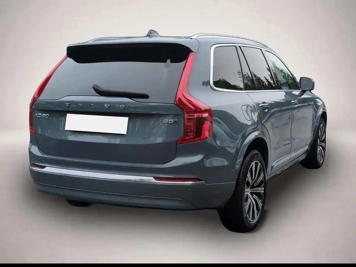 Gebraucht Volvo XC90 Plus 235 PS (172 kW) 2023 Manufacturer SUV