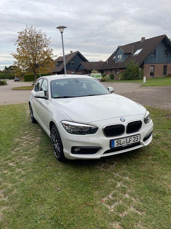 Gebraucht BMW 116 Advantage 116 PS (85 kW) 2017 Weiß Kleinwagen