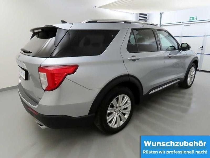 Używany Ford Explorer Platinum 457 KM (336 kW) 2023 Srebrny SUV
