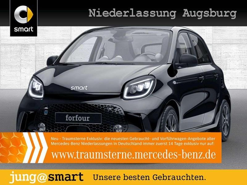 Schwarz Gebraucht 2021 Smart ForFour Electric Drive Passion Exclusive Limousine | 12.890 € (Etwas zu teuer) - Bild 1/3