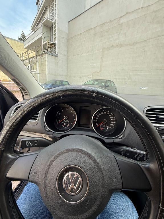 Gebraucht VW Golf VI Trendline 80 PS (58 kW) 2010 Blau Kleinwagen