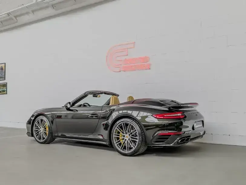 Gebraucht Porsche 991 581 PS (427 kW) 2017 Grün Cabrio
