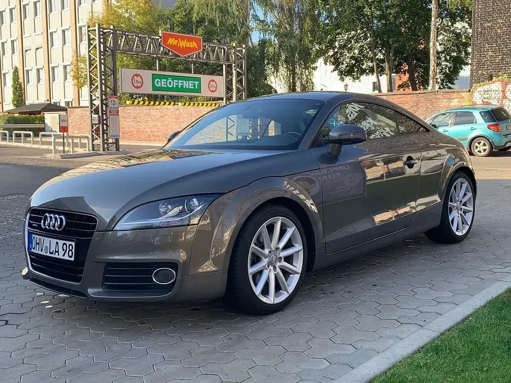 Gebraucht Audi TT Sport 211 PS (155 kW) 2011 Grau Coupé
