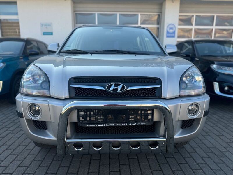 Gebraucht Hyundai Tucson GLS 141 PS (103 kW) 2009 Silber SUV
