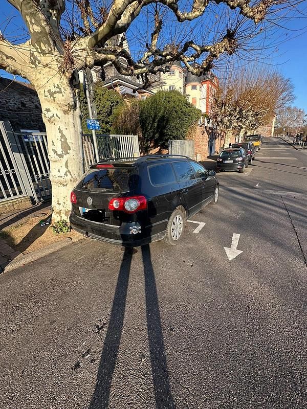 Schwarz Gebraucht 2007 VW Passat Kombi | 4.299 € (Teuer) - Bild 1/4