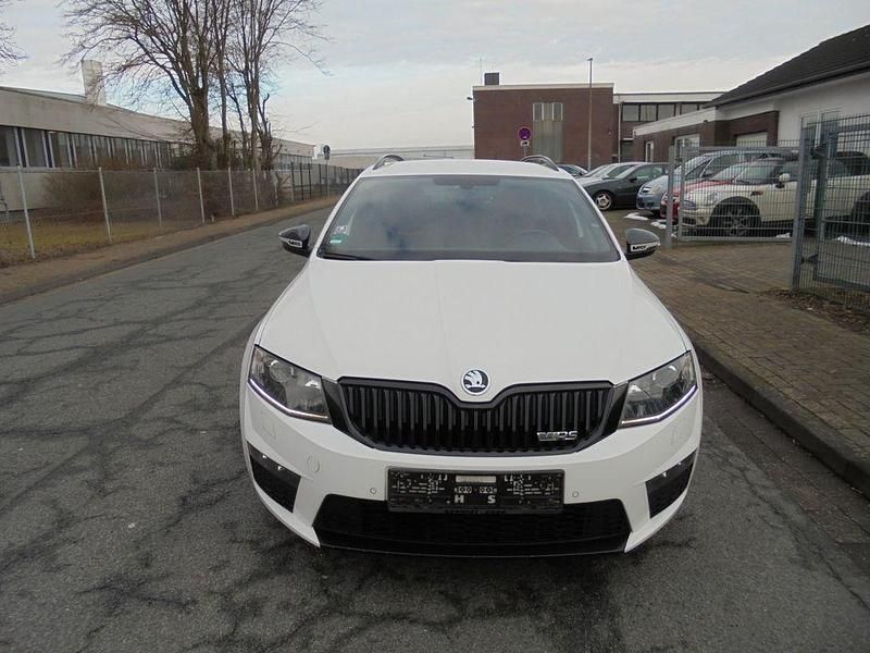 Gebraucht Skoda Octavia RS 220 PS (161 kW) 2015 Weiß Kombi