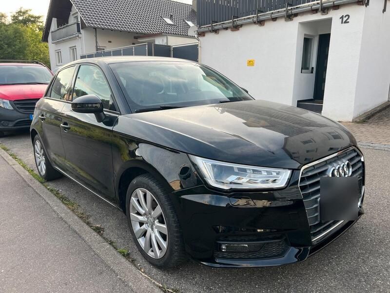 Schwarz Gebraucht 2017 Audi A1 Sportback Design Kleinwagen | 7.999 € (Superpreis) - Bild 1/4