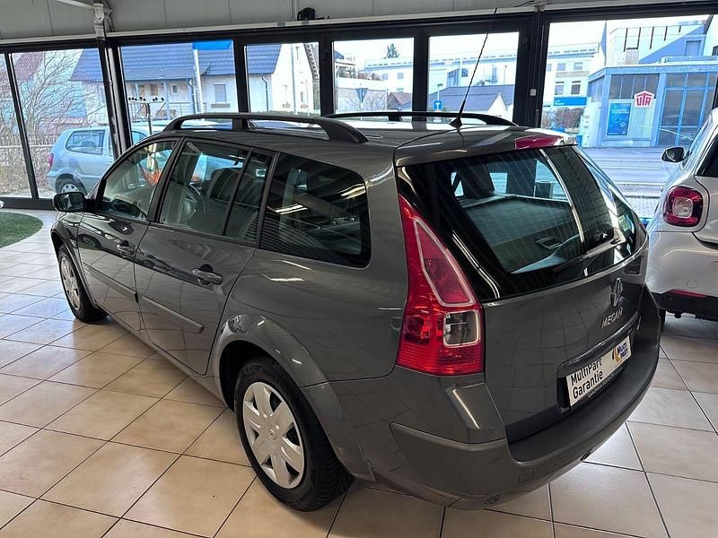 Gebraucht Renault Mégane GrandTour 111 PS (81 kW) 2006 Grau Kombi