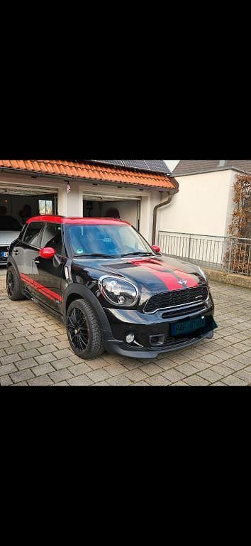 Schwarz Gebraucht 2013 Mini John Cooper Works Countryman SUV | 12.000 € (Fairer Preis) - Bild 1/4