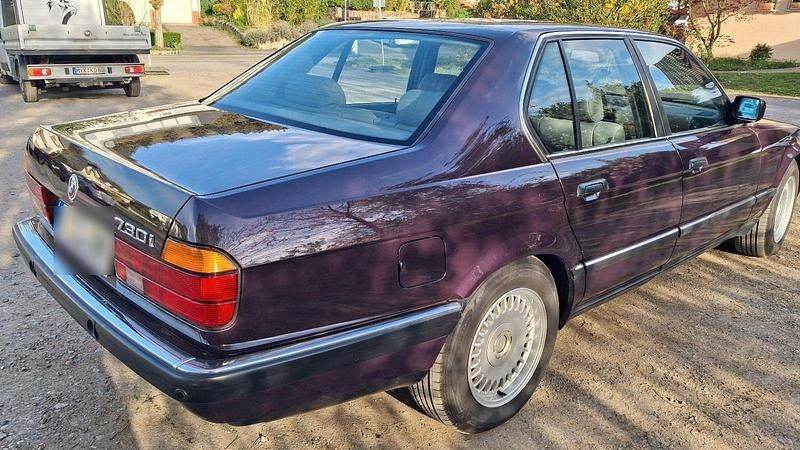 Gebraucht BMW 730 188 PS (138 kW) 1993 Andere farben Limousine