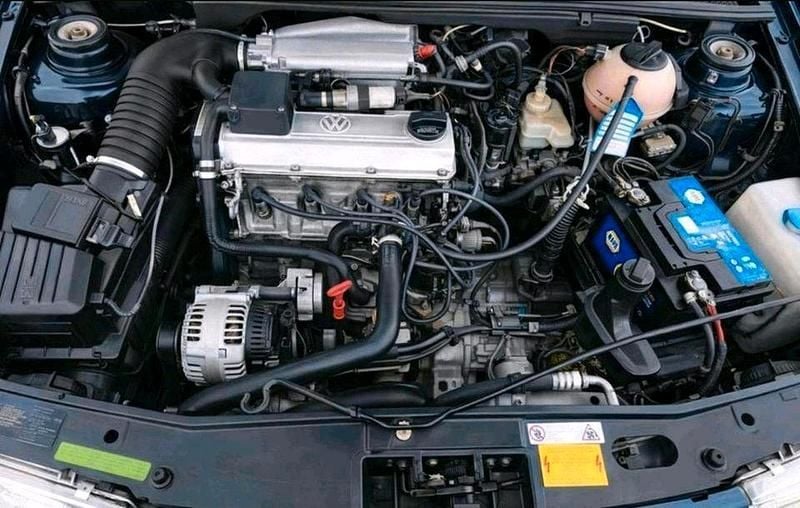 Gebraucht VW Vento GT 115 PS (84 kW) 1994 Blau Limousine