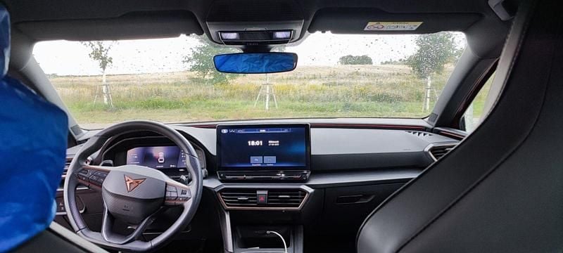 Gebraucht Cupra Leon 204 PS (150 kW) 2023 Rot Kombi