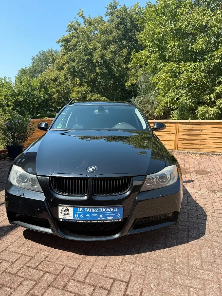 Gebraucht BMW 325 M Sport 217 PS (159 kW) 2006 Schwarz Kombi