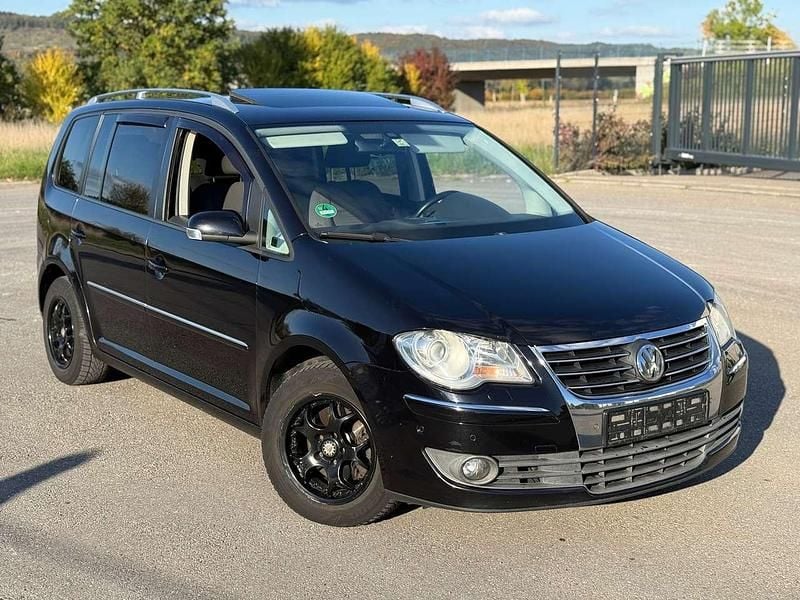Schwarz Gebraucht 2007 VW Touran Van / Kleinbus | 2.999 € (Fairer Preis) - Bild 1/4