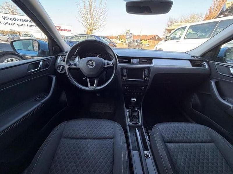 Second-hand Skoda Rapid Drive 110 CP (80 kW) 2017 Albastru Hatchback