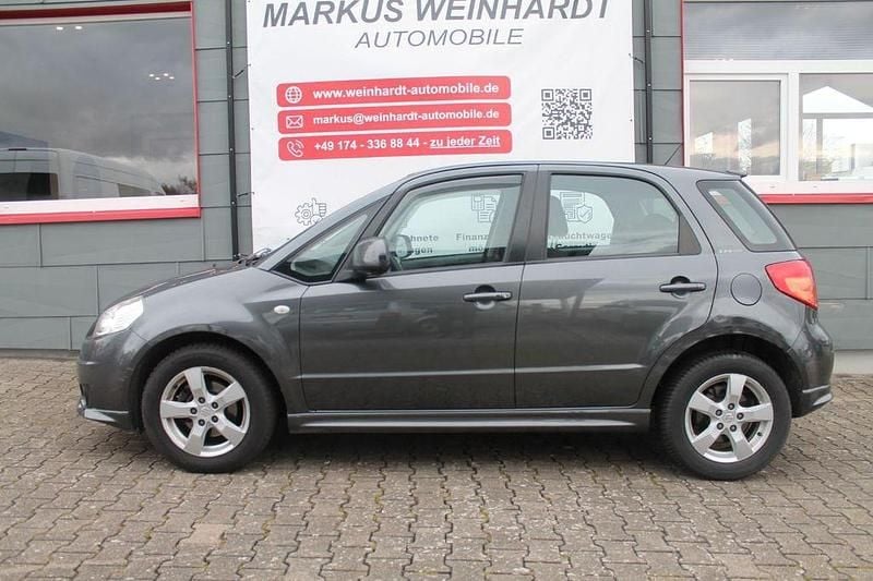 Gebraucht Suzuki SX4 120 PS (88 kW) 2009 Grau SUV