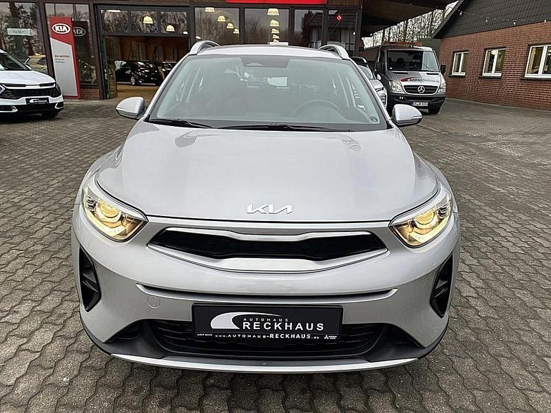 Brugt Kia Stonic Vision 101 HK (74 kW) 2023 Sølv SUV
