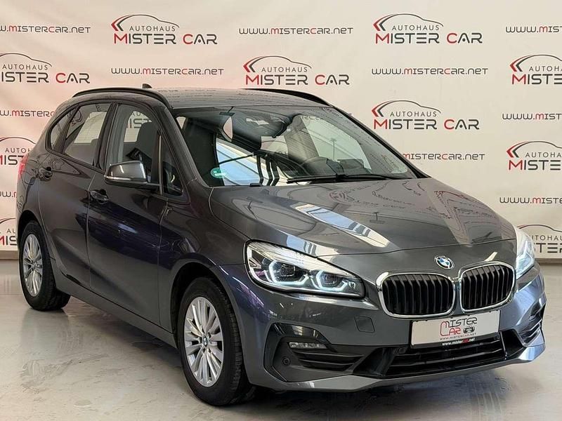 Gebraucht BMW 218 150 PS (110 kW) 2020 Mineralgrau metallic Van / Kleinbus