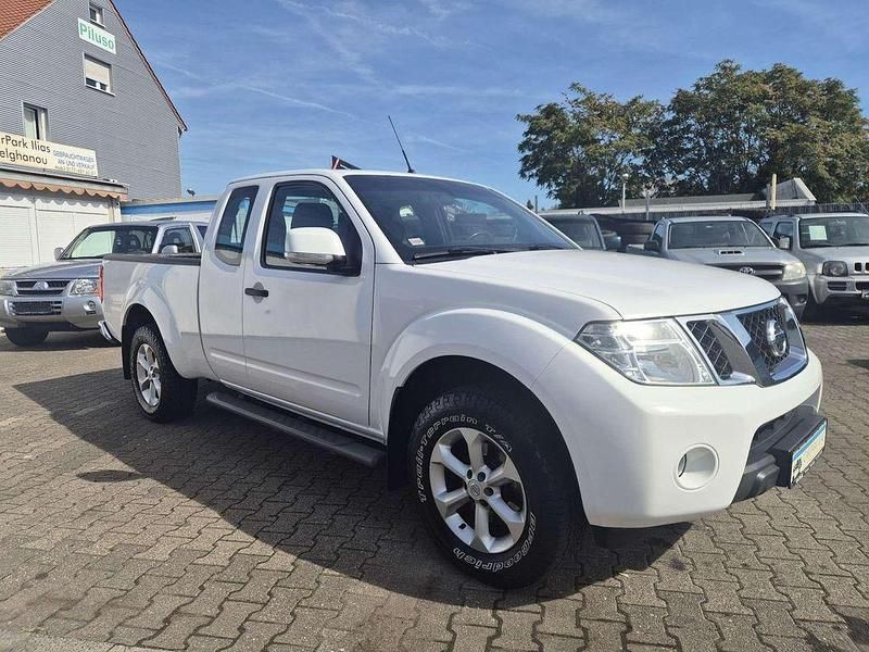 Weiß Gebraucht 2015 Nissan Navara SE Abholung | 21.900 € (Fairer Preis) - Bild 1/4