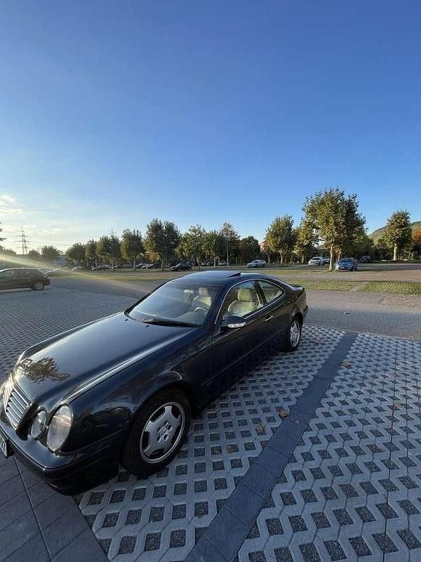 Gebraucht 2000 Mercedes CLK200 Elegance Coupé | 2.950 € (Superpreis) - Bild 1/4