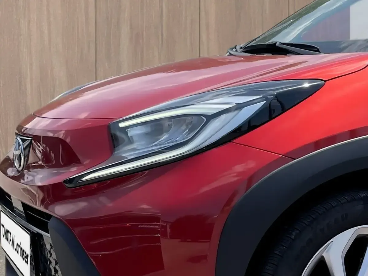 Gebraucht Toyota Aygo X-plore 72 PS (52 kW) 2022 Rot Kleinwagen