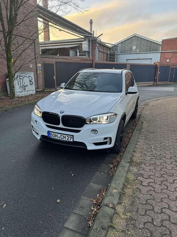 Gebraucht BMW X5 258 PS (189 kW) 2014 Weiß SUV