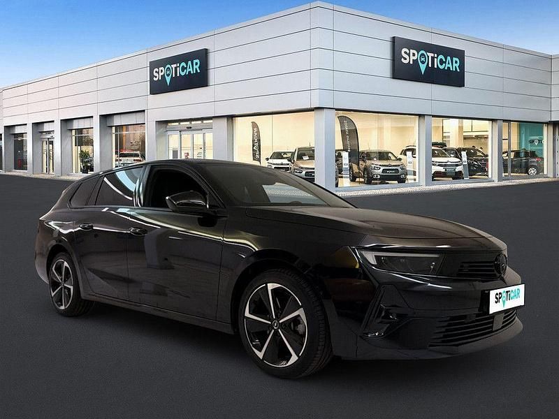 Gebraucht Opel Astra 131 PS (96 kW) 2024 Perlschwarz Kombi