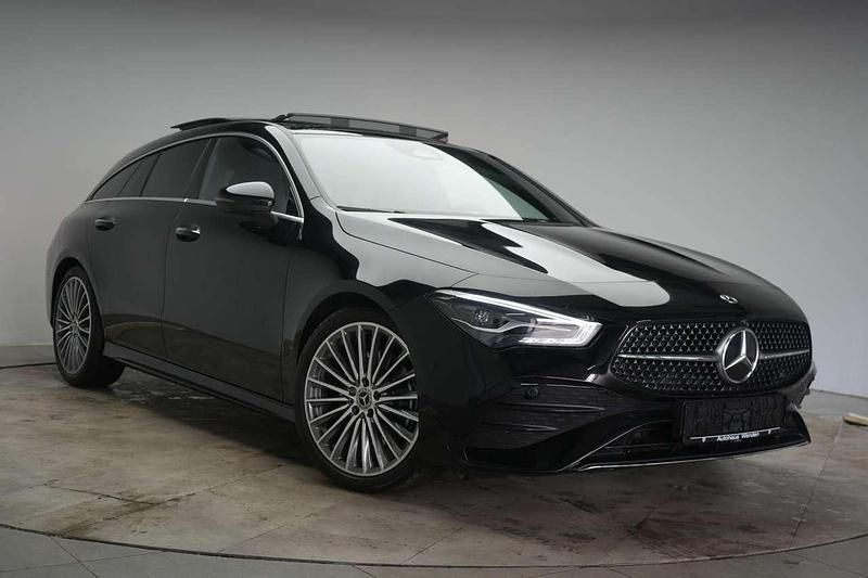 Gebraucht Mercedes CLA200 AMG 163 PS (119 kW) 2025 Kosmosblack Kombi