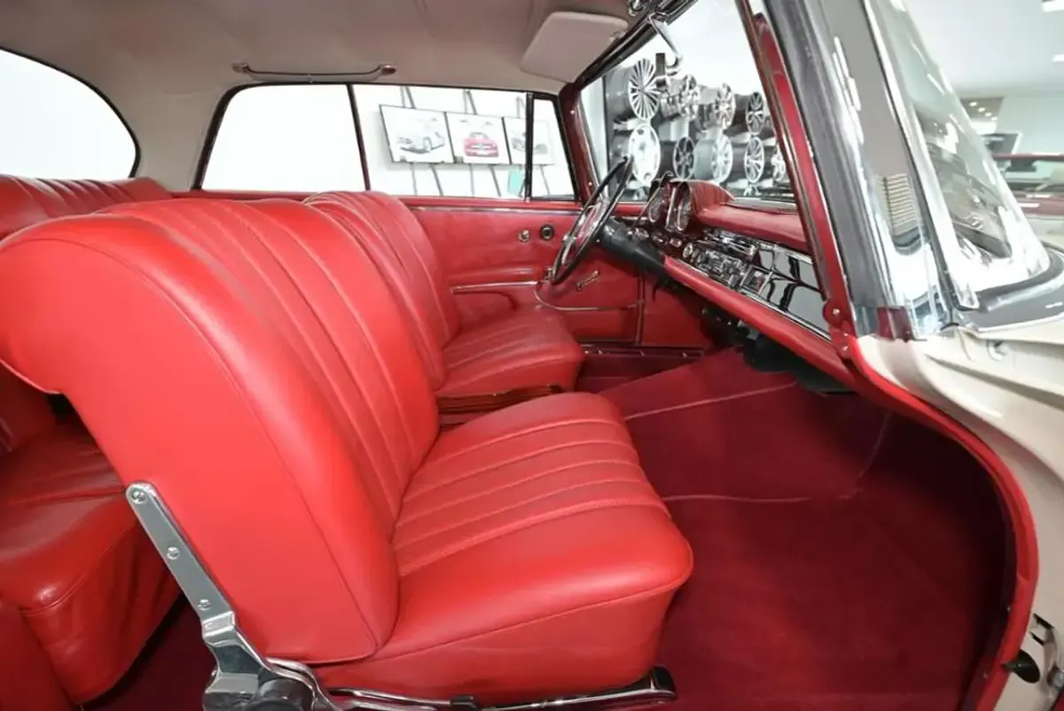 Gebraucht Mercedes 250 SE 150 PS (110 kW) 1966 Grauweiss (ähnlich ral 90 Coupé