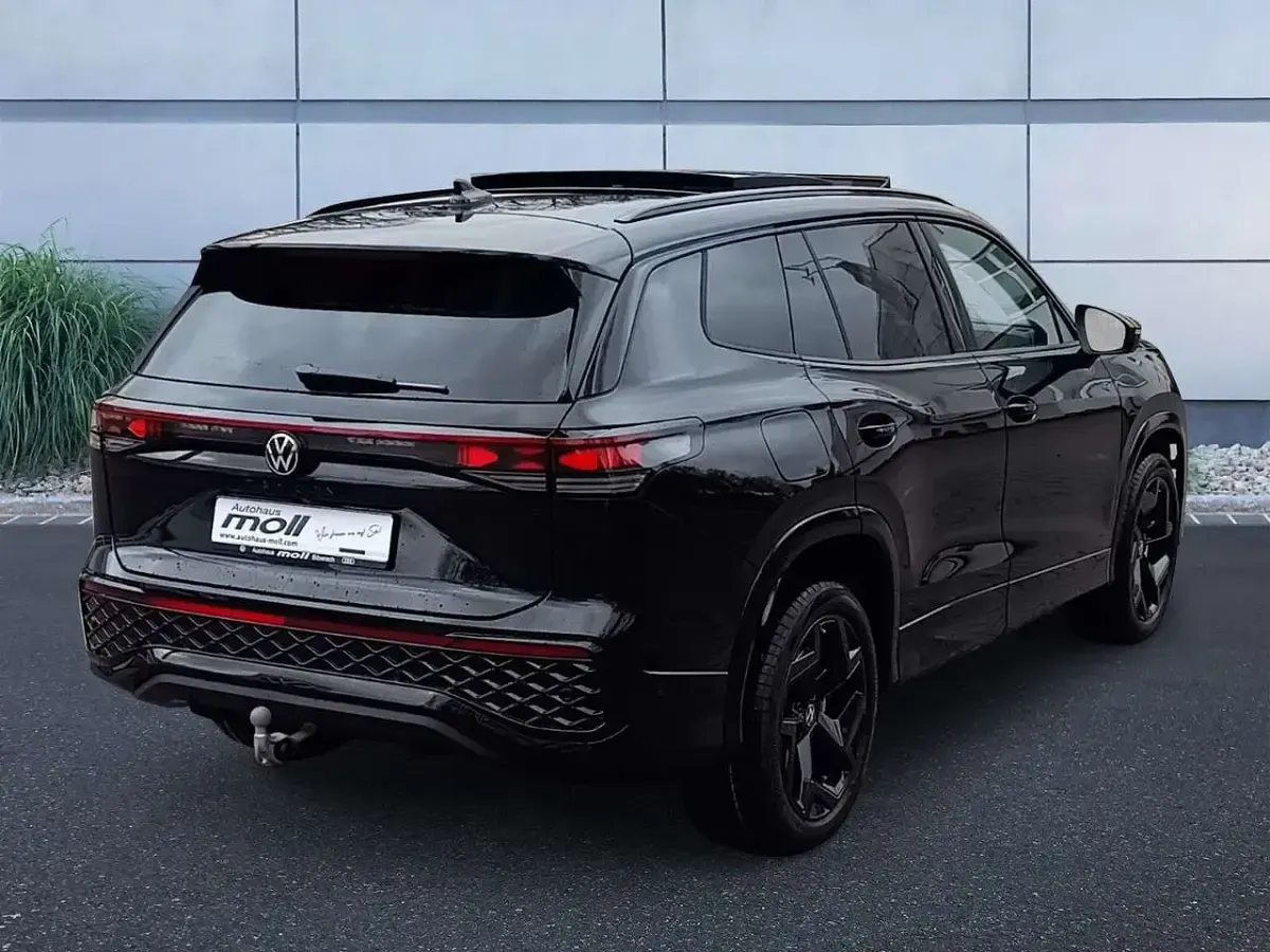 Gebraucht VW Tayron R-line 193 PS (141 kW) 2026 Schwarz SUV