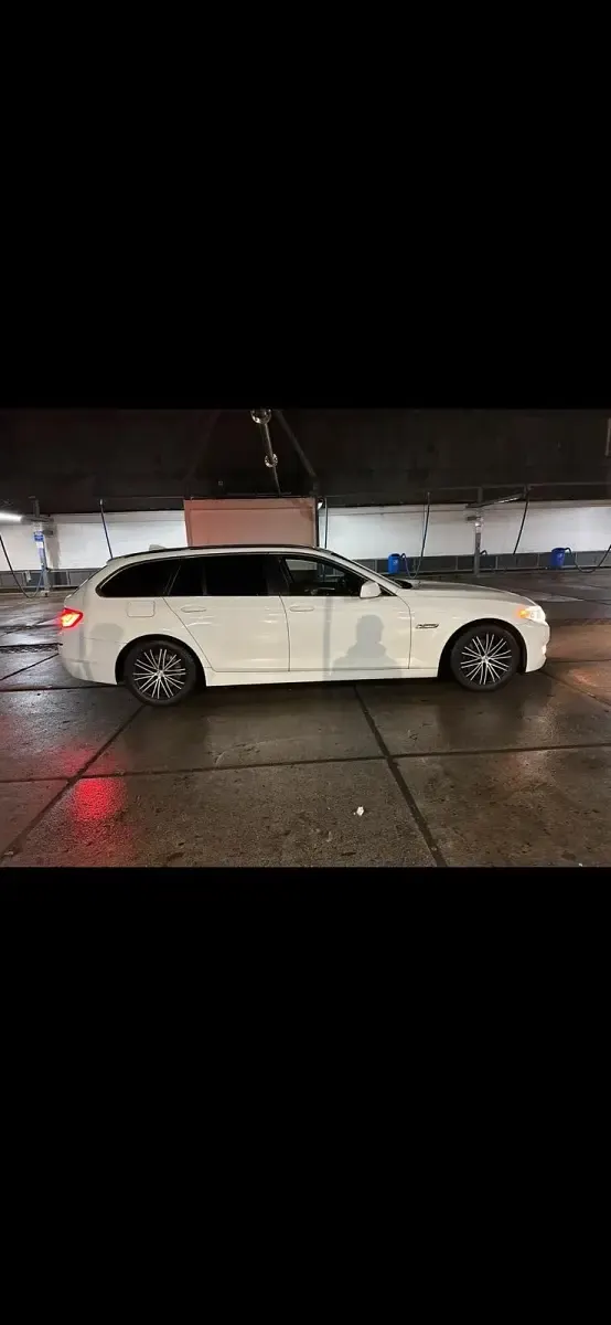 Gebraucht BMW 520 2010 Weiß Kombi