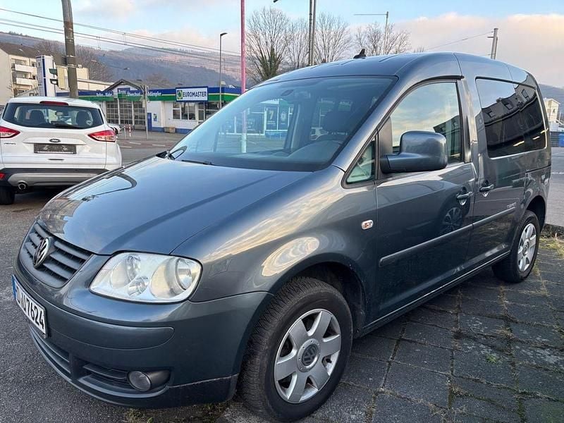 Grau Gebraucht 2010 VW Caddy Team Van / Kleinbus | 5.950 € (Fairer Preis) - Bild 1/4