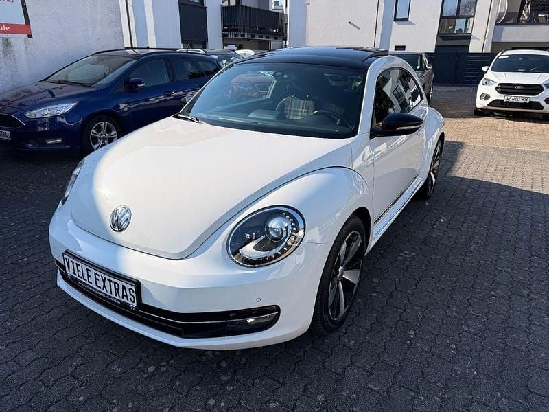 Gebraucht VW Beetle CLUB 105 PS (77 kW) 2016 Weiß Kleinwagen