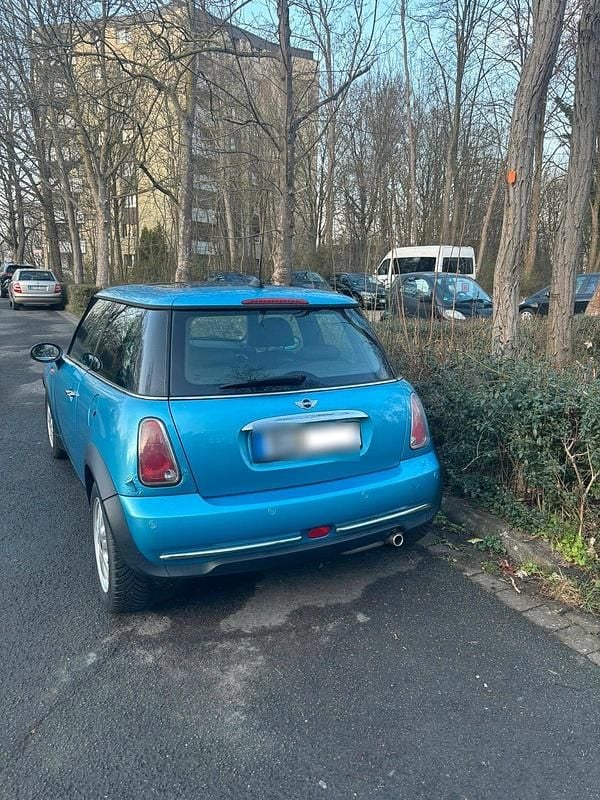 Second-hand Mini ONE 90 CP (66 kW) 2004 Albastru Hatchback