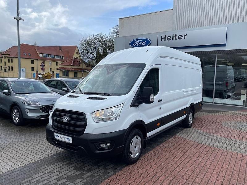 Gebraucht Ford Transit 131 PS (96 kW) 2025 Weiß Limousine