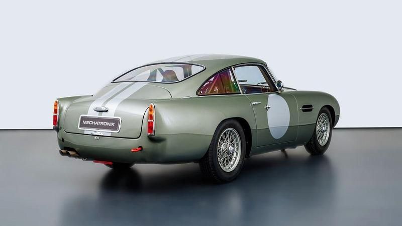 Gebraucht Aston Martin DB4 349 PS (256 kW) 2018 Grün Coupé