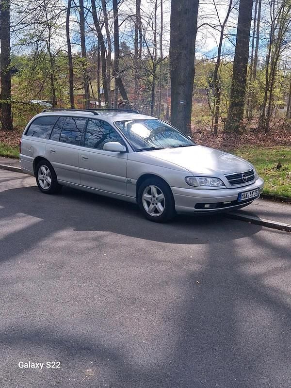 Silber Gebraucht 2001 Opel Omega Kombi | 1.000 € (Fairer Preis) - Bild 1/4