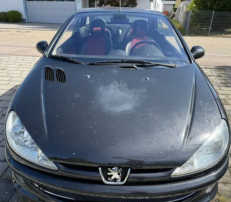 Gebraucht Peugeot 206 CC 109 PS (80 kW) 2003 Schwarz Cabrio