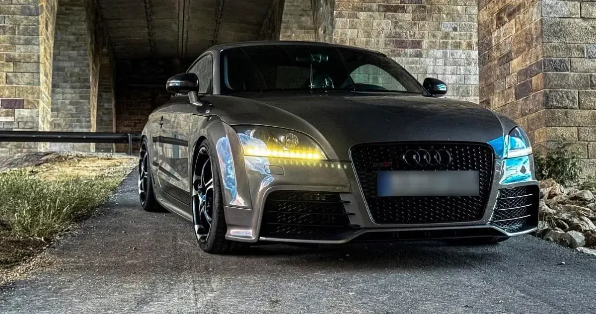 Gebraucht Audi TTS Performance 272 PS (200 kW) 2010 Grau Coupé