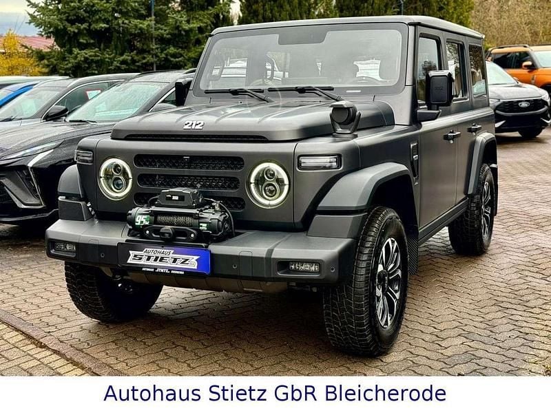 Neu BAW 212 166 PS (122 kW) 2026 Mattgrau SUV