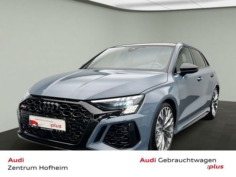 Metallic Gebraucht 2022 Audi RS3 Sportback Ambiente Kleinwagen | 53.990 € - Bild 1/4