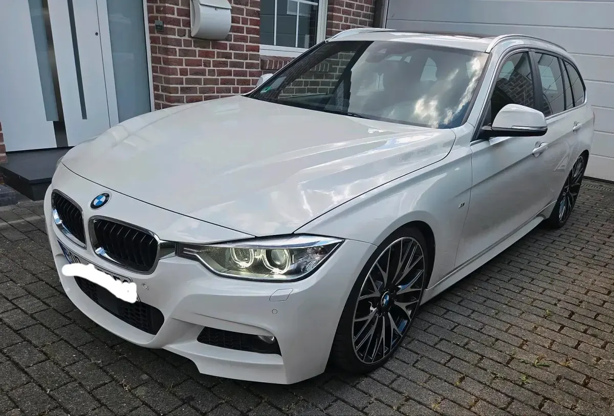 Gebraucht BMW 320 Performance 211 PS (155 kW) 2013 Weiß Kombi