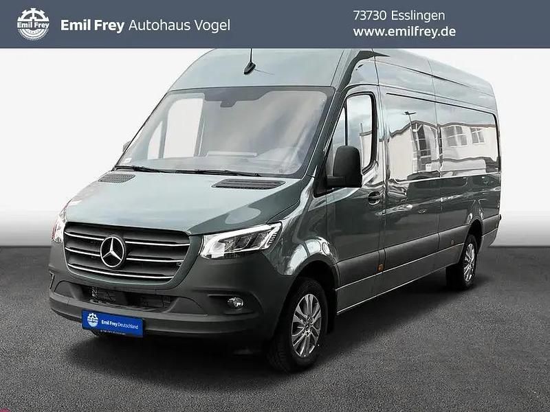 Gebraucht Mercedes Sprinter 191 PS (140 kW) 2022 Grau Van