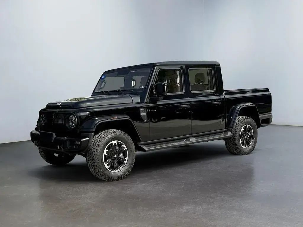 Neu BAW 212 190 PS (139 kW) 2026 Grau Pickup