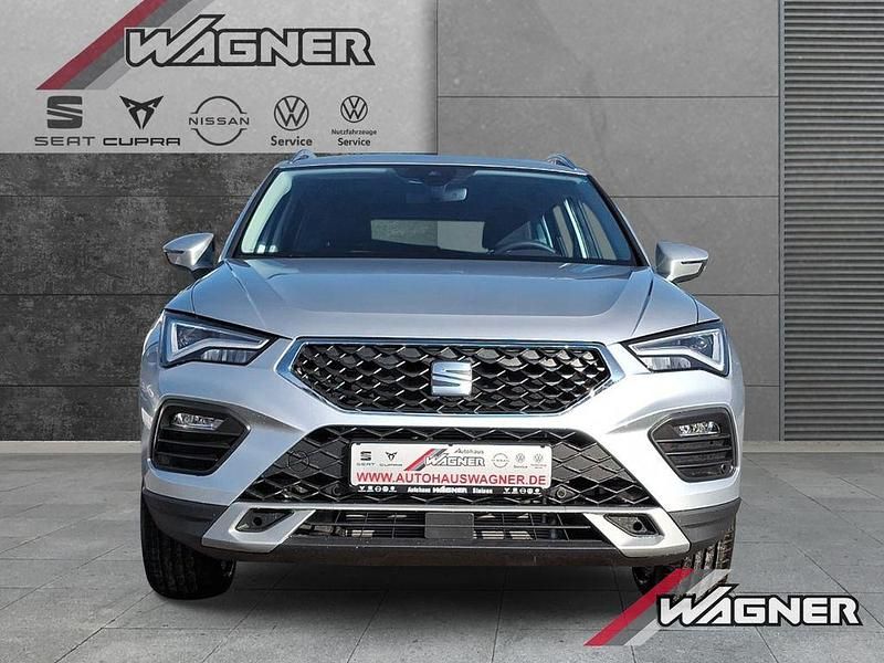 Neu Seat Ateca 150 PS (110 kW) 2026 Silber SUV