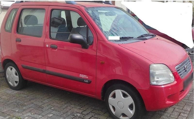 Second-hand Suzuki Wagon R+ 2002 Roșu Monovolum