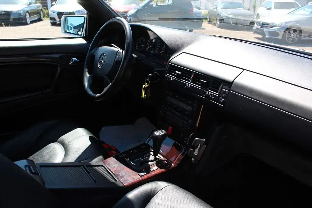 Gebraucht Mercedes SL280 193 PS (141 kW) 1998 Silber Cabrio