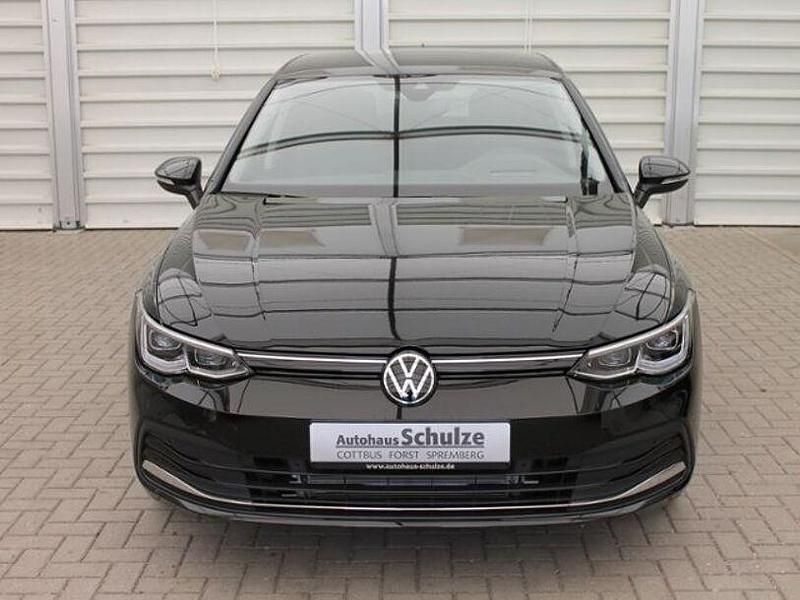 Gebraucht VW Golf VIII Move 150 PS (110 kW) 2024 Schwarz Limousine