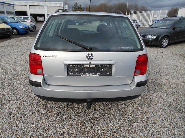Usata VW Passat 101 CV (74 kW) 1997 Argento Station wagon