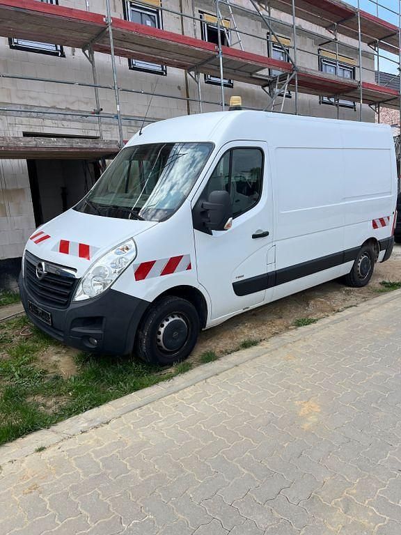 Gebraucht Opel Movano 125 PS (91 kW) 2012 Weiß Van / Kleinbus